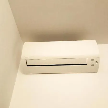 Apartamento 11t Sleeps 2 With Wifi Beausoleil